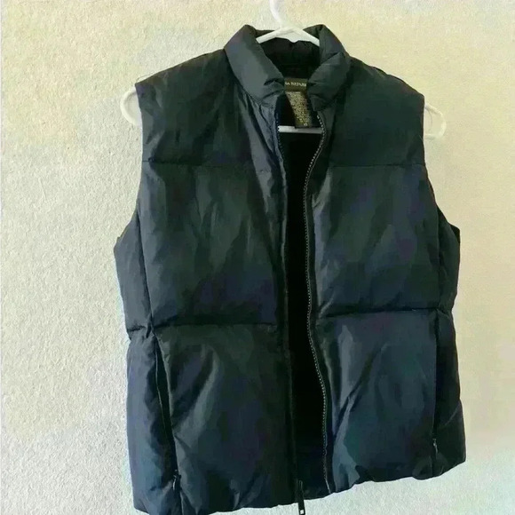 Banana Republic puffy vest jacket - Picture 2 of 5